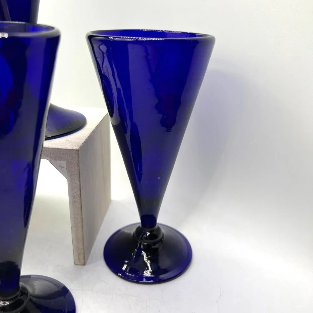 Vintage retro Set Of 4 Cobalt Blue Wine Engraved Bristol Glasses